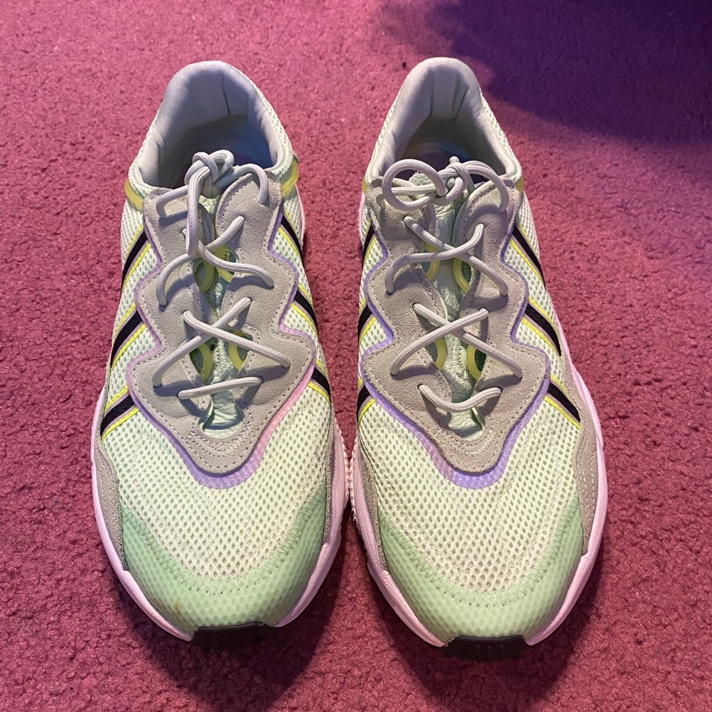 Adidas Ozweego ‘Glow Green’